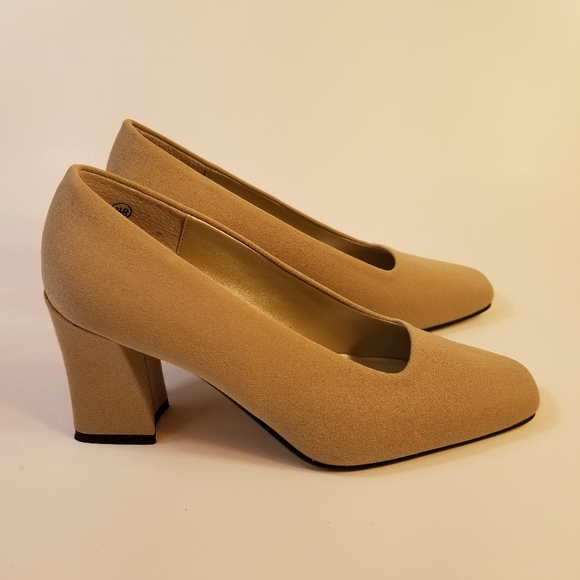 Jasmin Classic Beige/Khaki Fabric Pumps/Heels - Picture 6 of 14